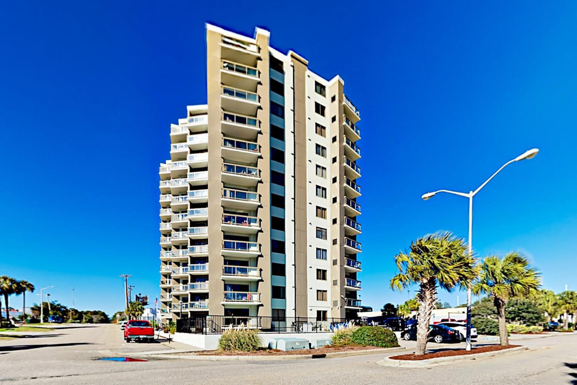 Atlantis & Sea Sails Apartment Myrtle Beach Room photo