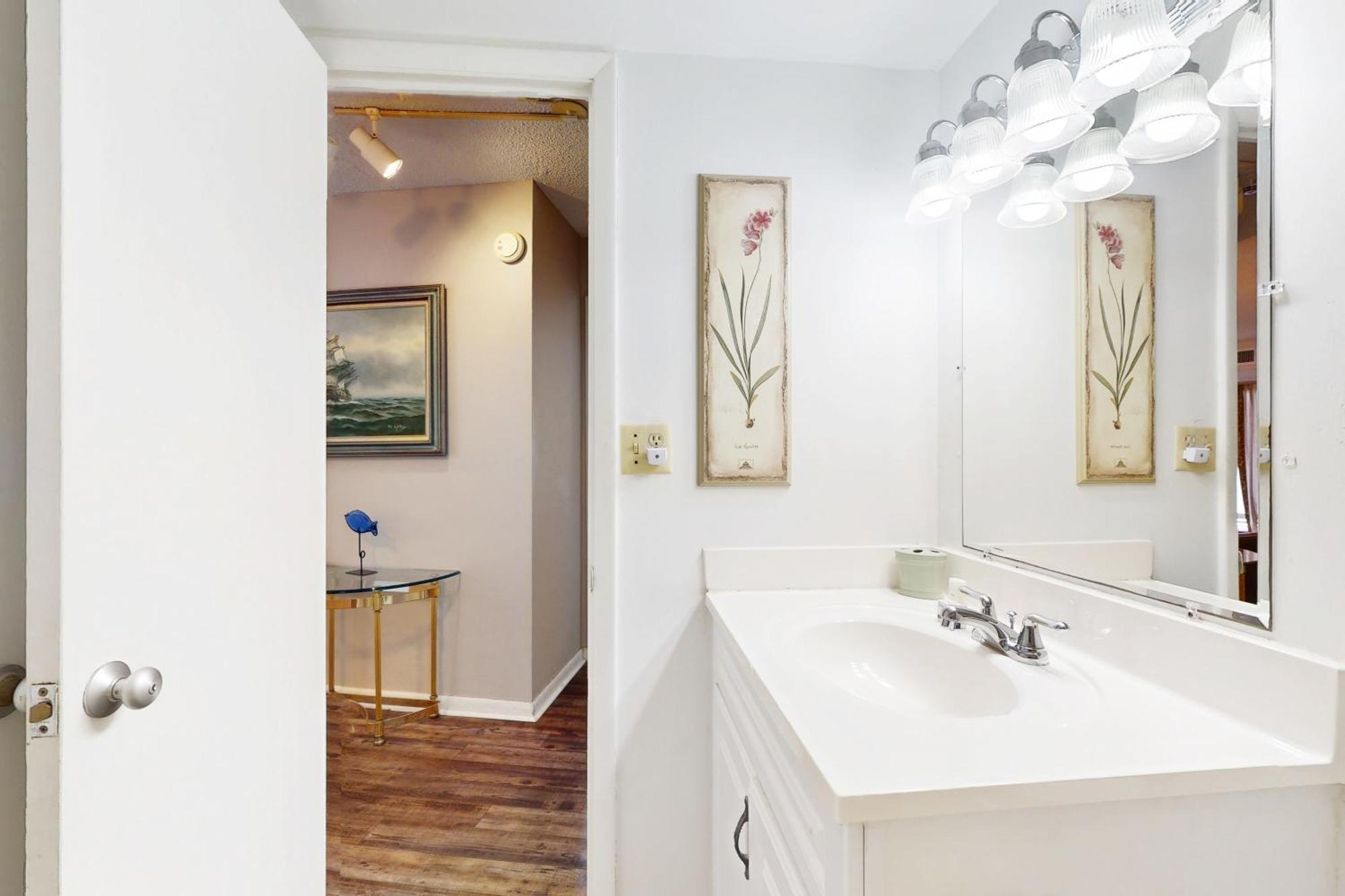 Atlantis & Sea Sails Apartment Myrtle Beach Room photo