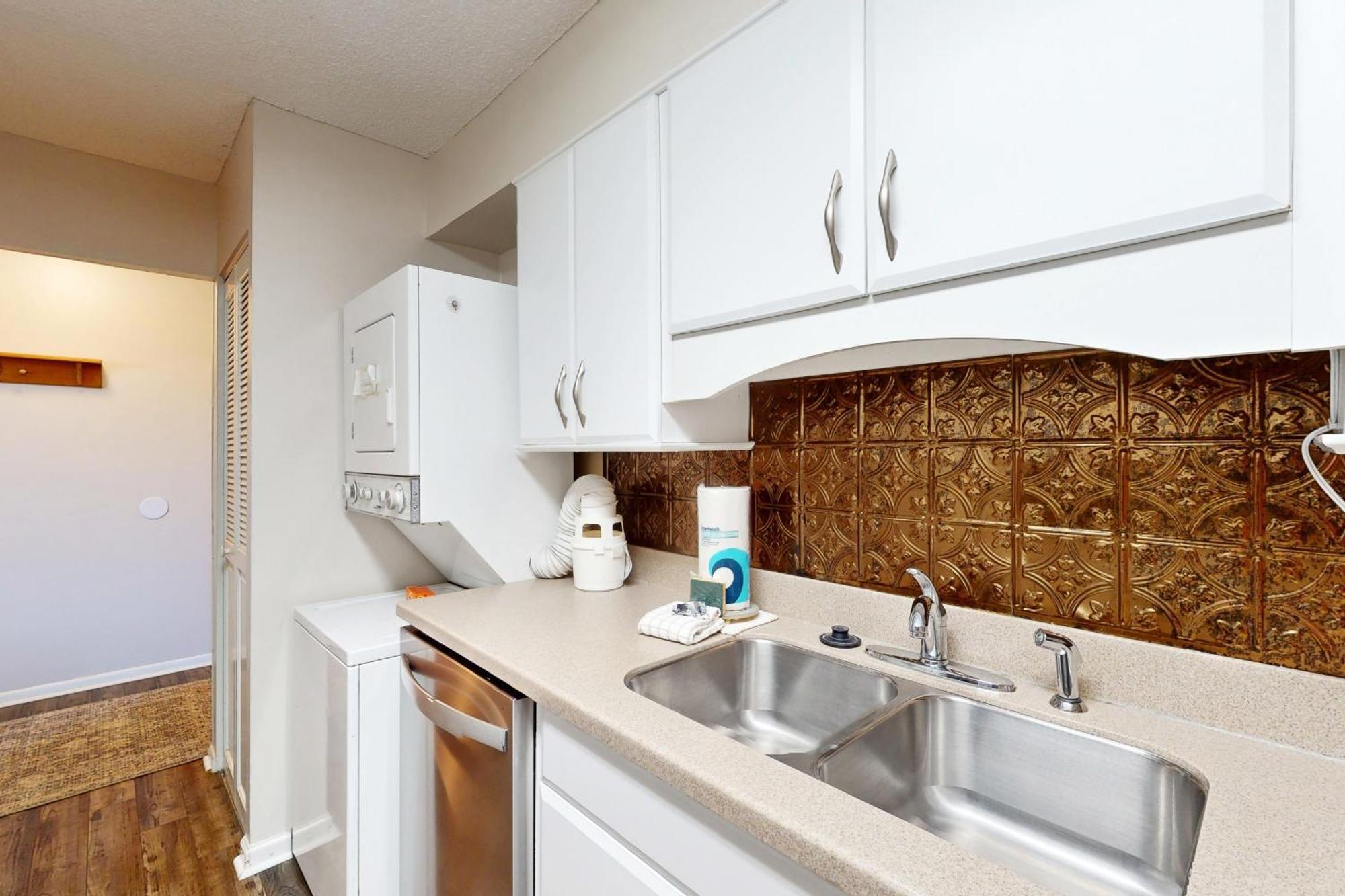 Atlantis & Sea Sails Apartment Myrtle Beach Room photo
